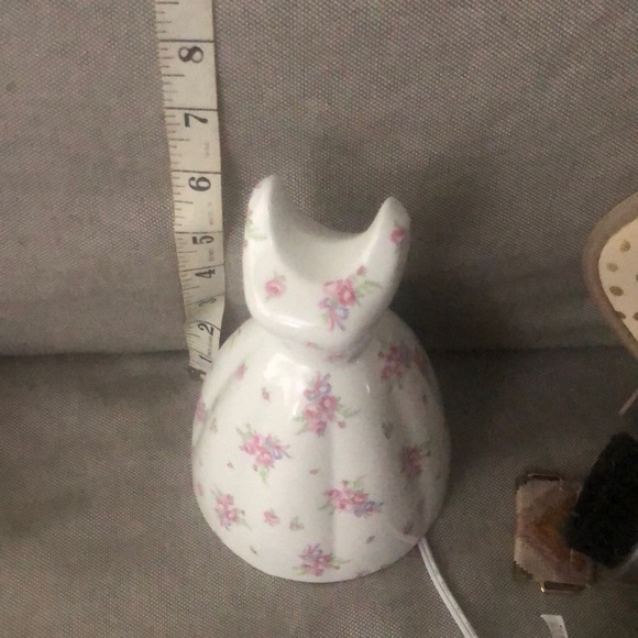 Rare Shabby Chic Lamp! - Picture 4 of 6